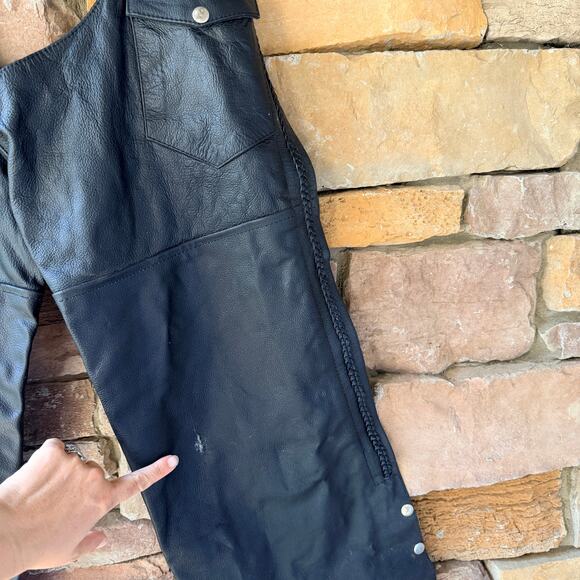 Black Leather side zip/snap motorcycle chaps Women's L Adj. Silver Buckle Waist - Picture 8 of 13